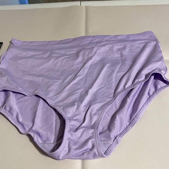 Warner's Light Purple High-Waisted briefs,NWOT,sz.XL(8) - Picture 1 of 3